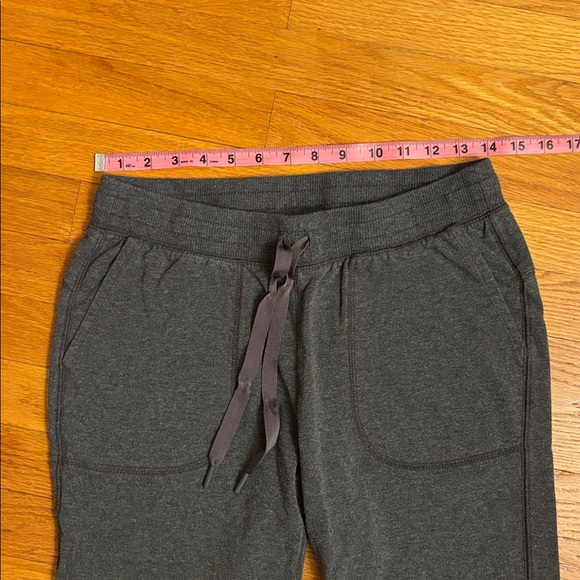 Amazon Essentials Charcoal Dark Gray Heathered Pull-On Jogger Sweatpants Small - Picture 10 of 14